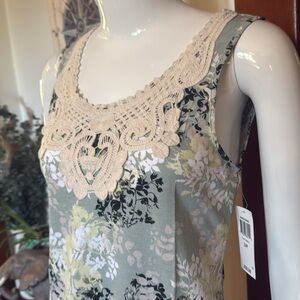 NWT Style&Co size small Floral Lace Trim Tank Top